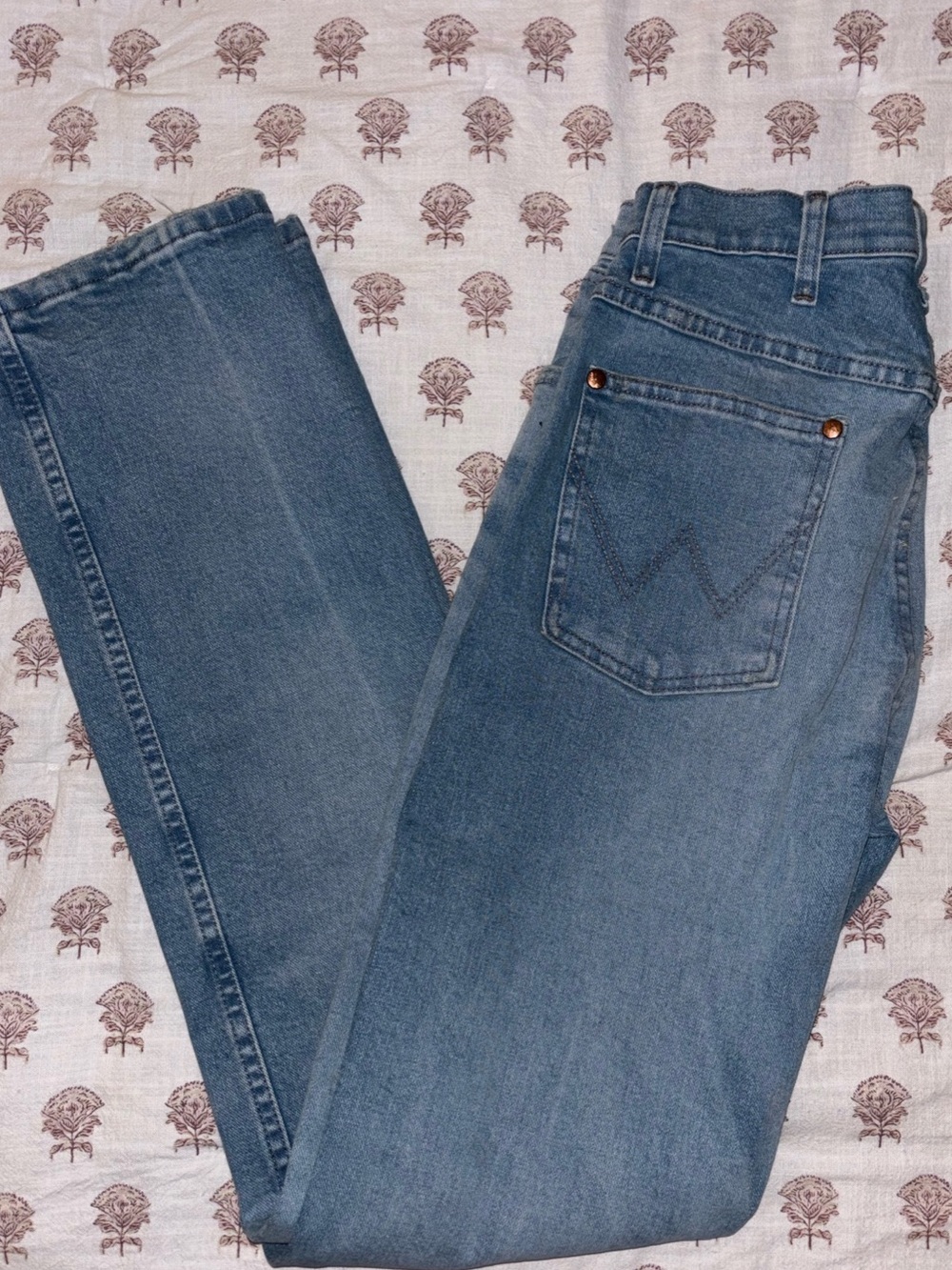 Wrangler Bootcut Jeans in Blue Size 27x34 NWT